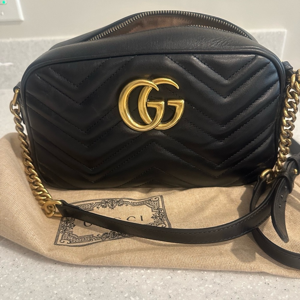 GG Marmont chain shoulder bag